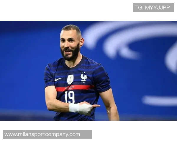 本泽马回应传闻称要求吉达联合签索拉里纯属记者幻想