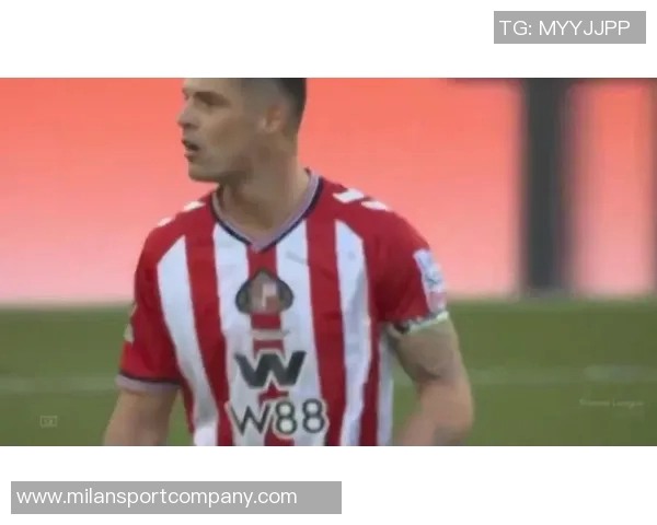 扎卡回忆2019年被嘘经历：痛苦与荣耀交织的足球人生瞬间