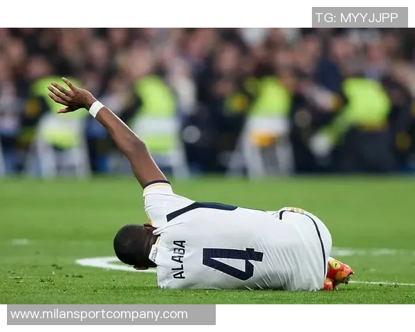 吕迪格在社交媒体上为卡瓦哈尔加油期待他强势回归展现更强实力