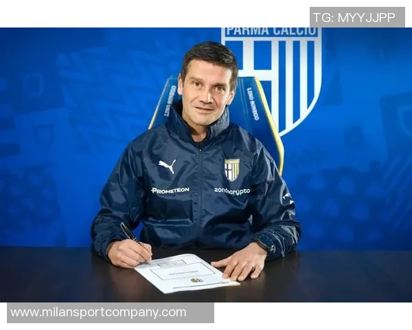 国米主帅齐沃庆祝45岁生日官方社交媒体送上温馨祝福与精彩回顾 国米主帅齐沃庆祝45岁生日官方社交媒体送上温馨祝福与精彩回顾