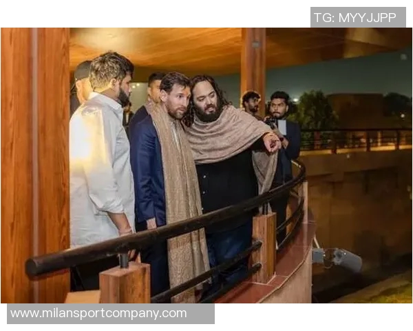 梅西亲临印度野生动物保护中心参与宗教仪式与狮子亲密接触的奇妙体验