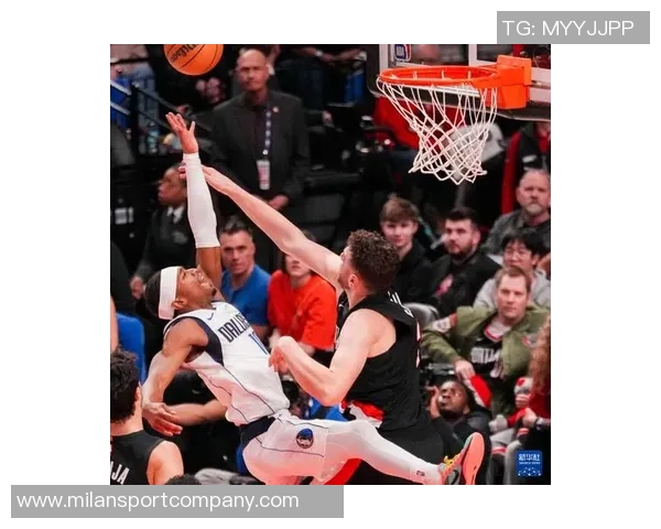 新赛季备战热潮来袭独行侠训练场上精彩瞬间回顾 新赛季备战热潮来袭独行侠训练场上精彩瞬间回顾