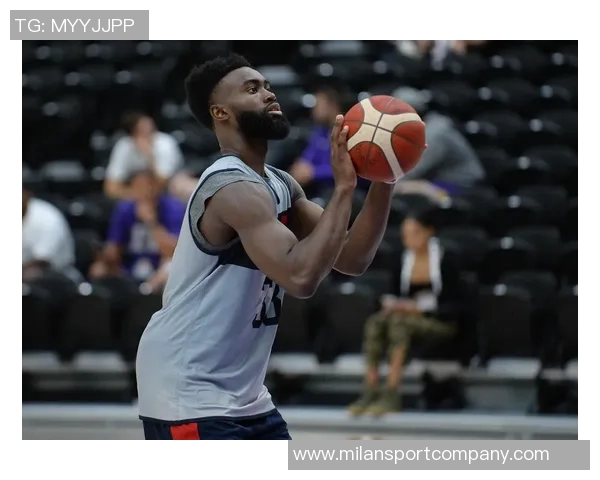 杰伦布朗展现防守实力对手投篮命中率降至联盟第二低的3937