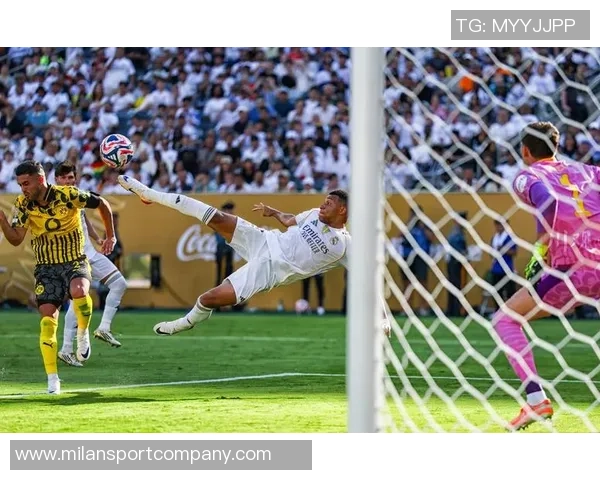 姆巴佩远射破门助皇马3-1胜利距C罗纪录仅差一球