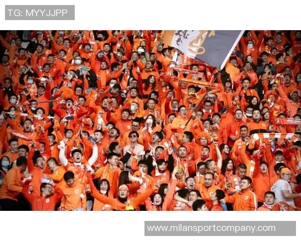 2025年泰山队主场完美收官感谢每一位支持我们的球迷朋友们