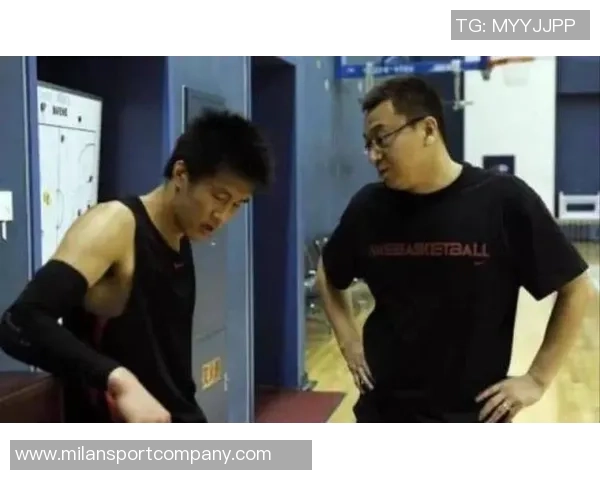 郭艾伦回应国青血书事件称当年并未考虑这些问题